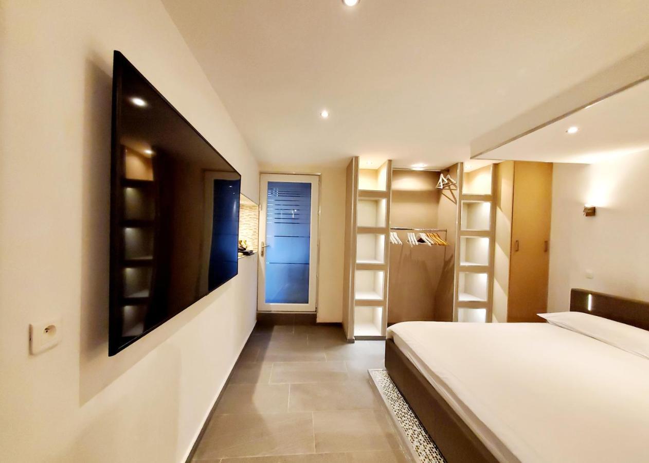 Appartement En Bord De Lac Avec Jaccuzi Publier Bagian luar foto